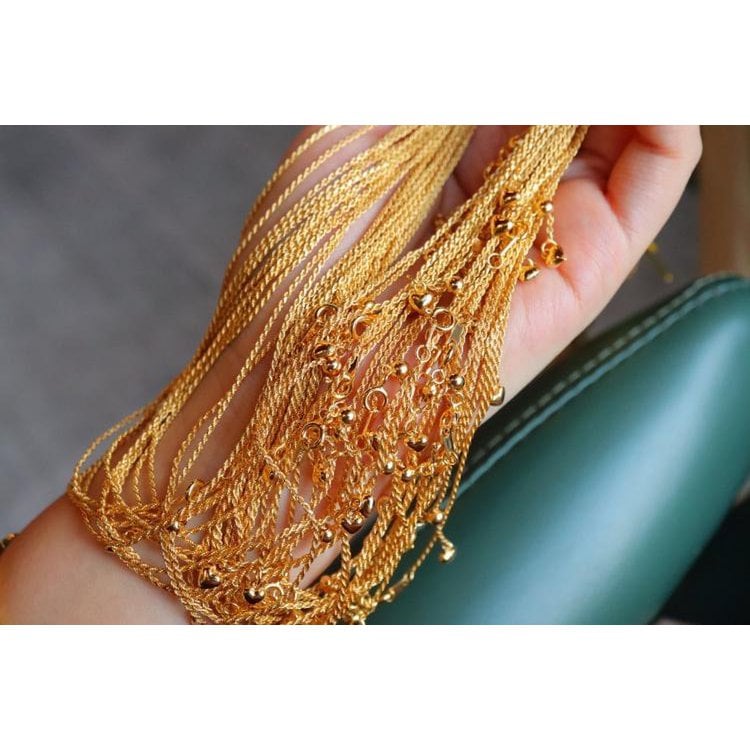 Braided Glow – Verstelbare Goudvermeil Ketting met Gevlochten Design