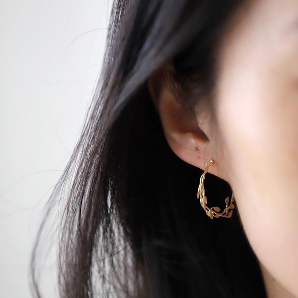 Laurel Elegance – Tijdloze Laurierblad Oorbellen van Massief Zilver