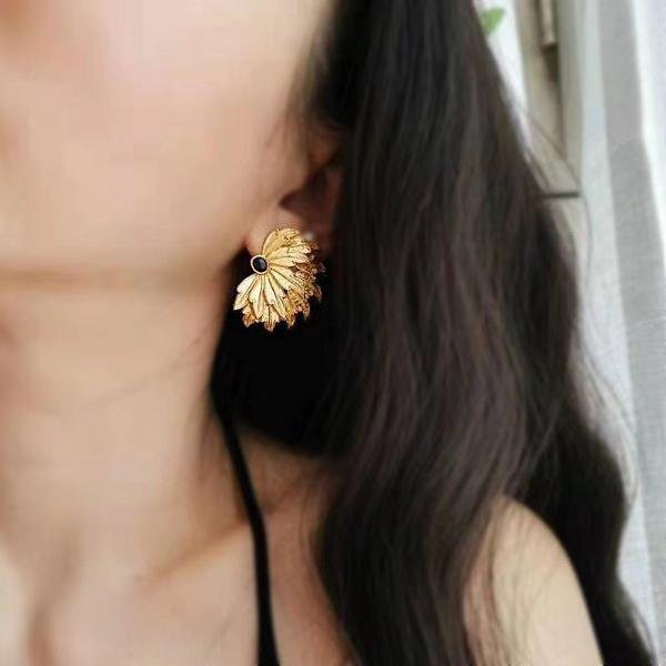 Peacock Wings – Elegante Oorbellen met Prachtige Pauwenveren Look