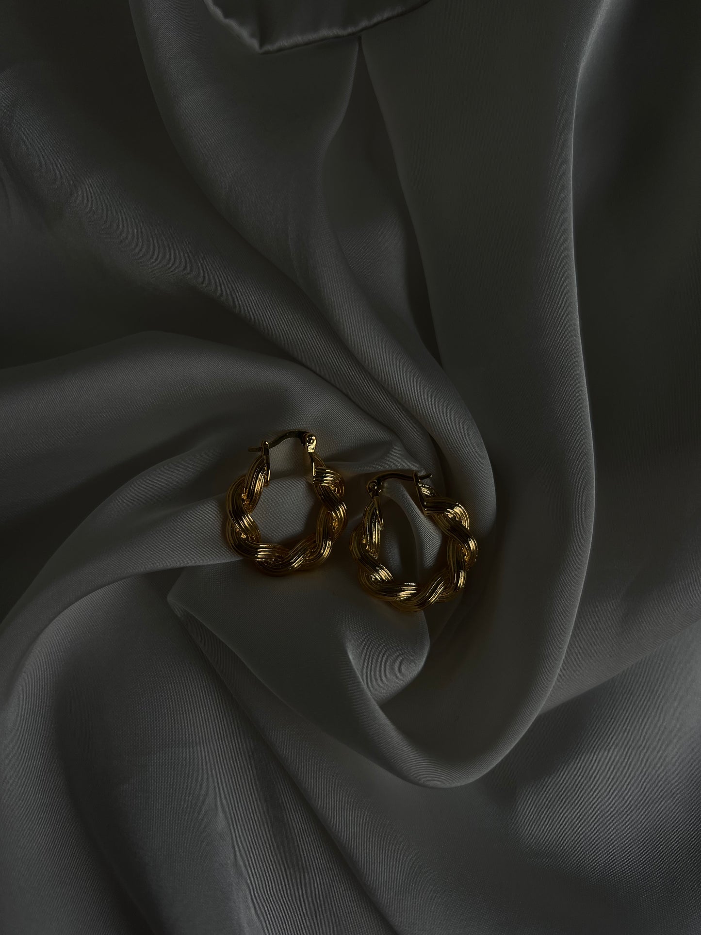 Oorbellen Noor - Elegante Vintage Oorbellen met Gevlochten Patroon