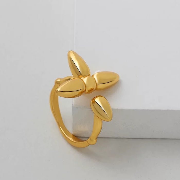 Petal Poise Ring – Minimalistisch & Betekenisvol met Verfijnde Glans